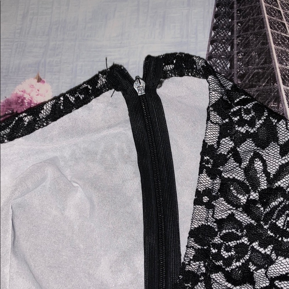 STRAPLESS DRESS! - Picture 3 of 5